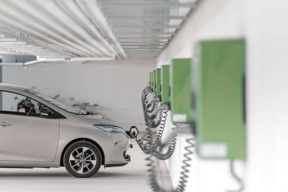 Plug and pay